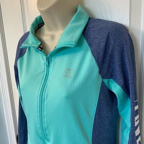 Victoria’s Secret PINK Ultimate Half Zip Jacket! - Picture 2 of 6